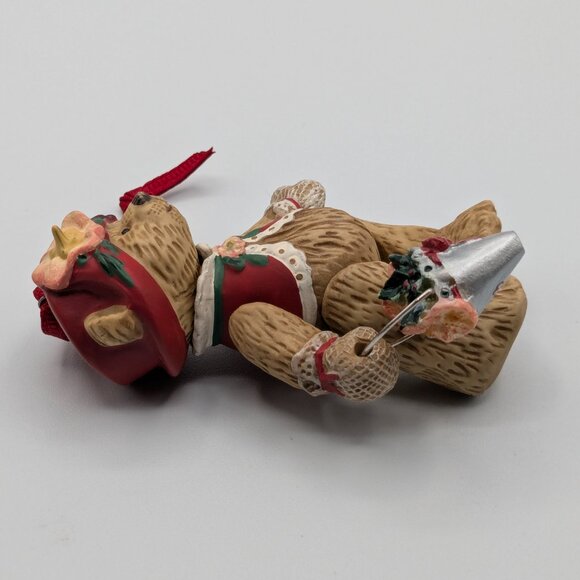 Hallmark Keepsake Gift Bearers 2003, 5th in the Gift Bearers Series, Ornament - Picture 3 of 11